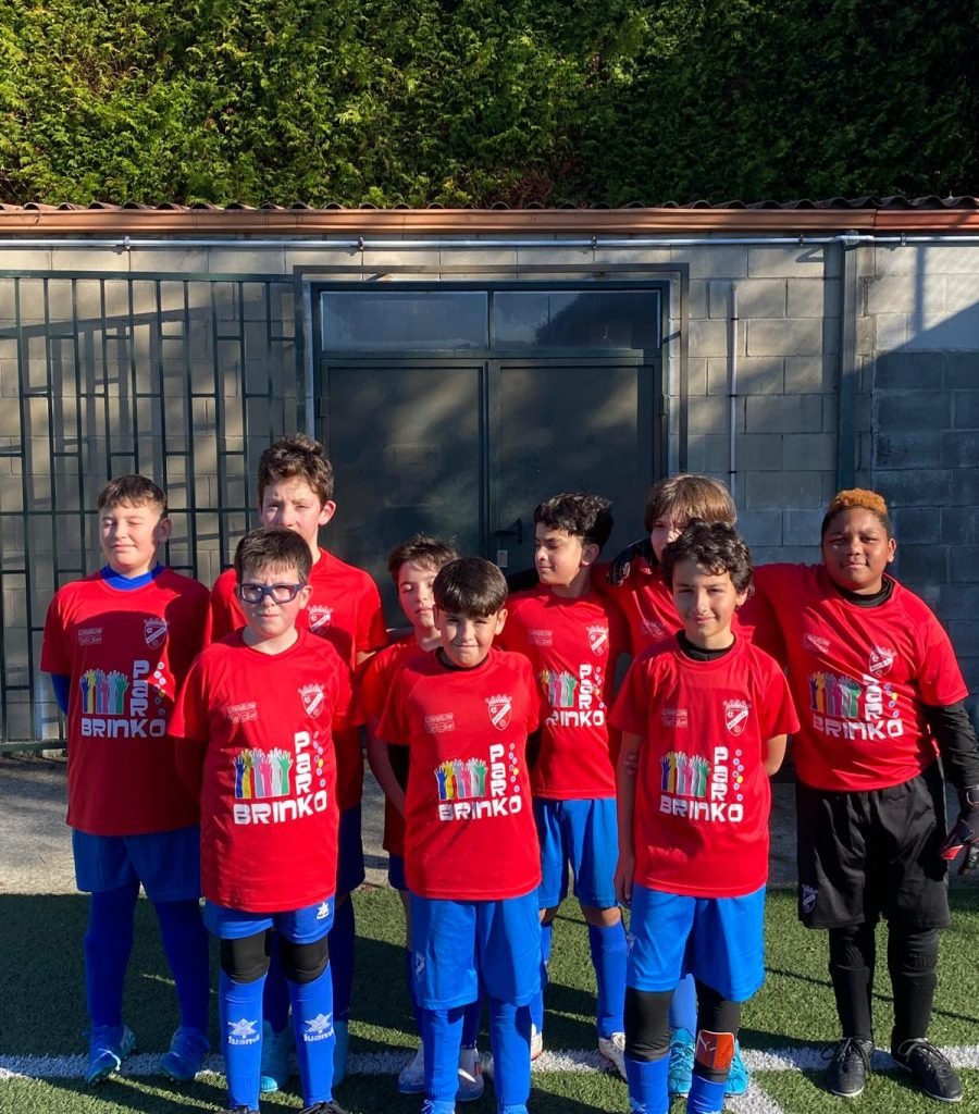 2debf42d-1270-45cb-bf1f-afb8c9195325