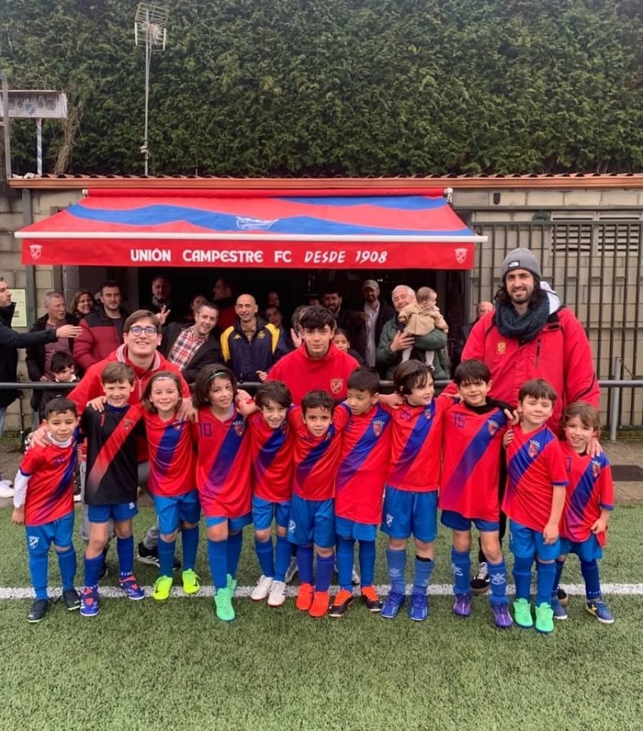 7FFDAD8C-8480-4A38-BAB5-0E9017A10D35